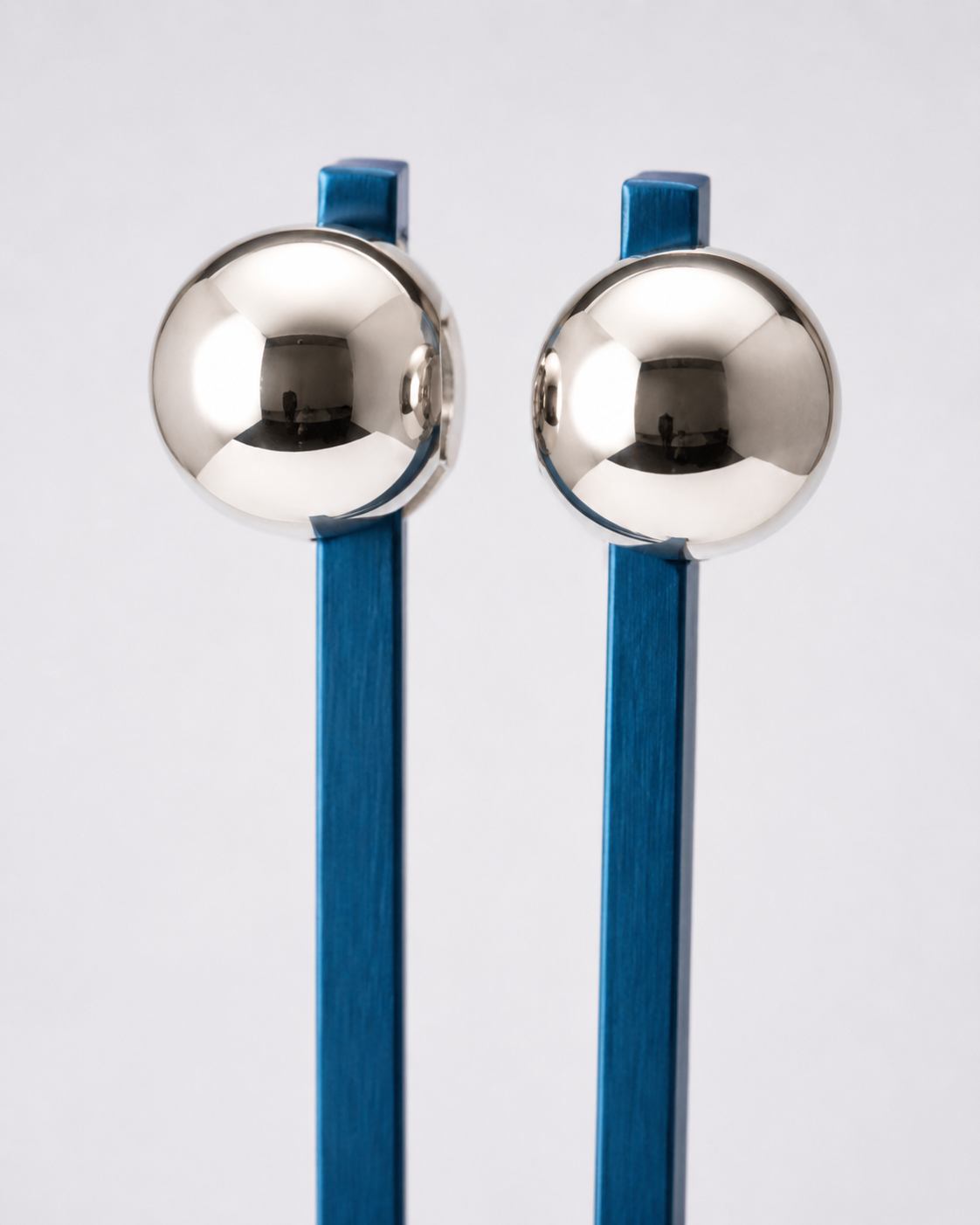 40 Hz Lightdesign Stimmgabel mit Gewicht (bekannt als Gamma Frequenz) mit blauem Griff